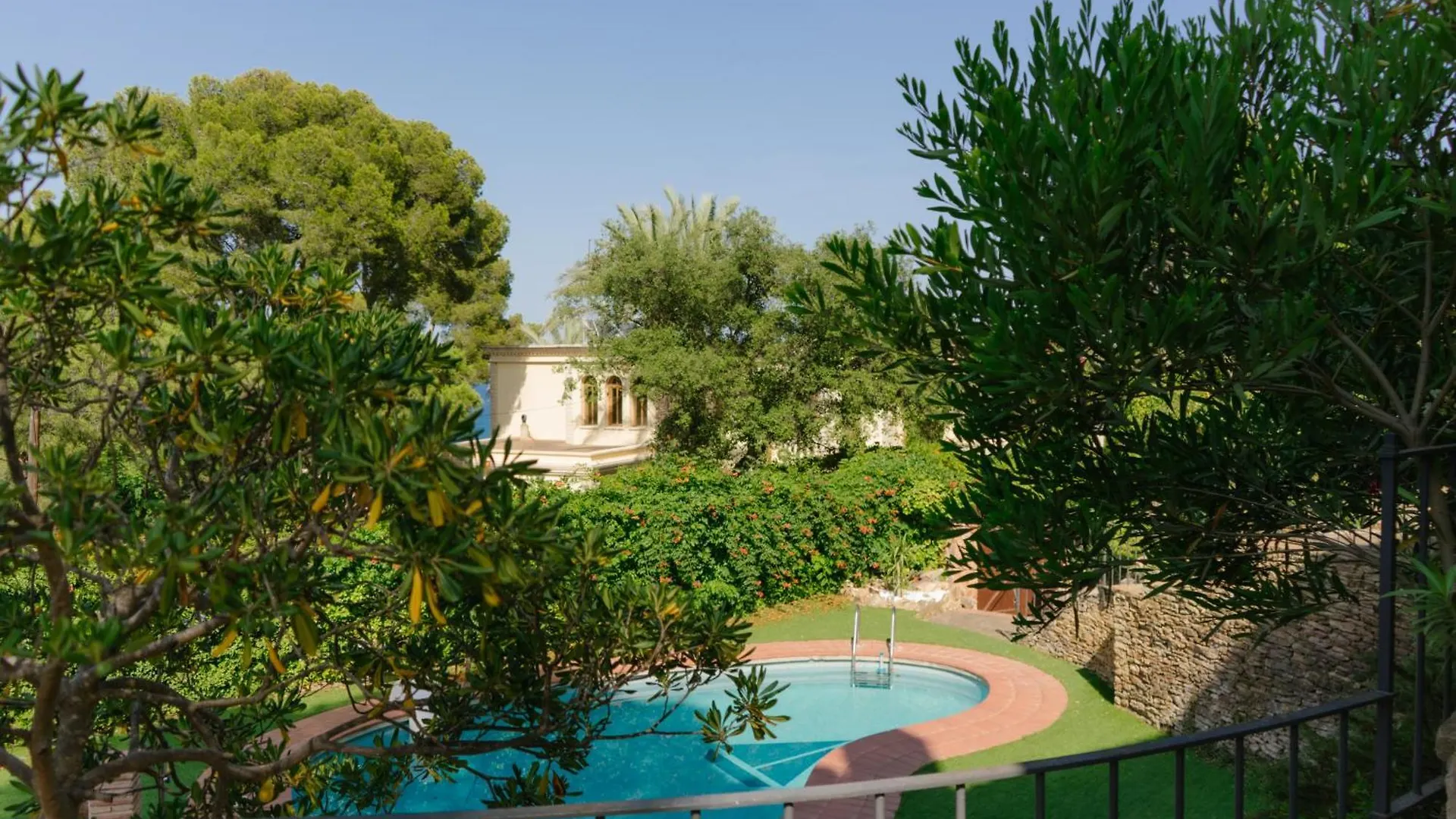 فيلا Casa De Lujo En Torre Valentina كالونج