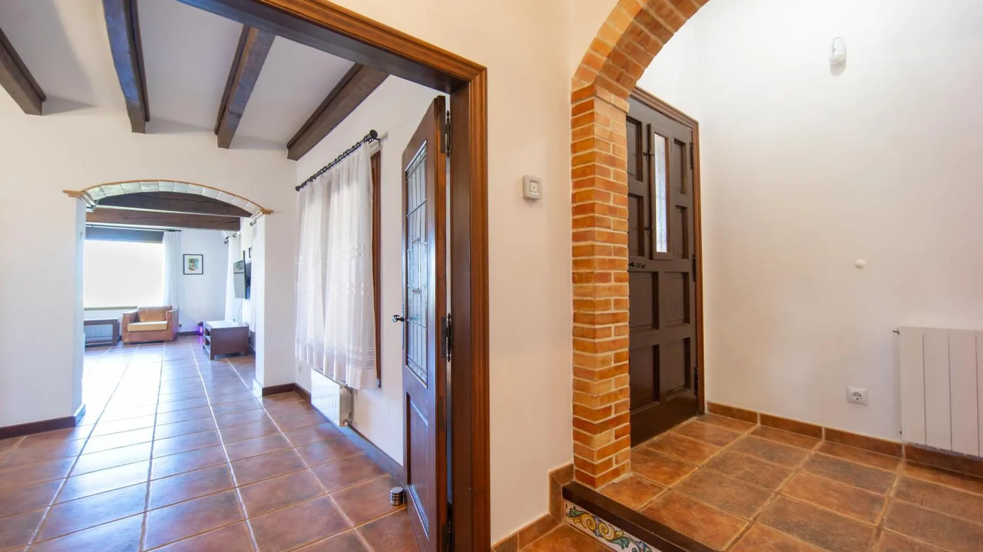 فيلا Casa De Lujo En Torre Valentina كالونج